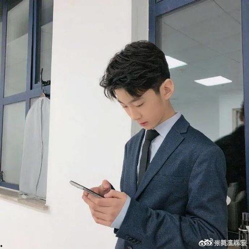 吃瓜张悦轩